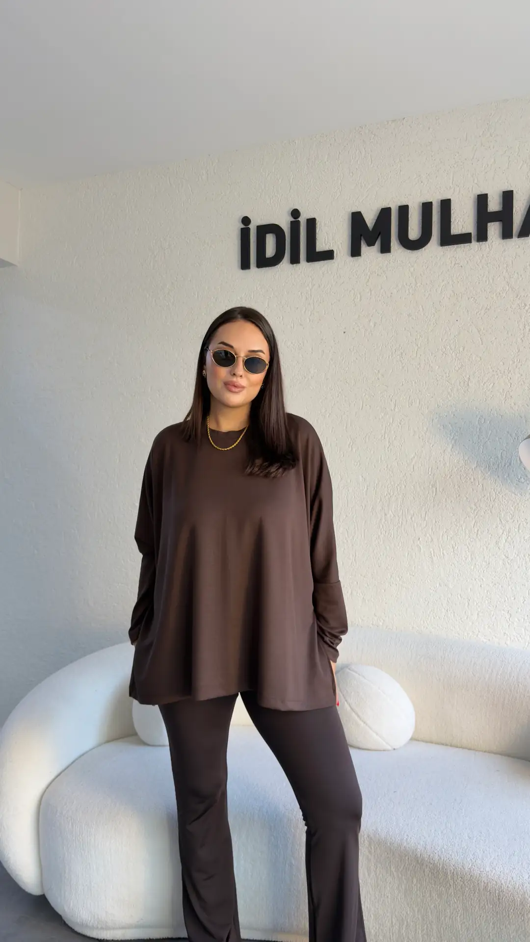 Yan Yırtmaçlı Rahat Kalıp Sweatshirt - Kahverengi