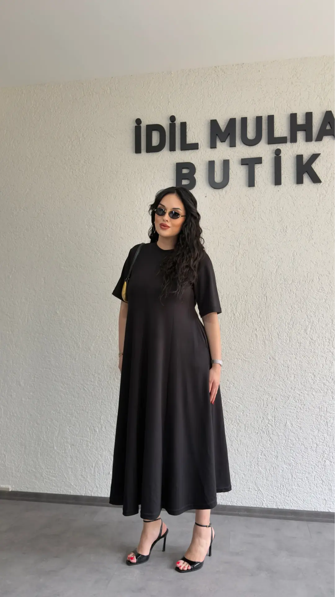 Oysh Kumaş Godeli Elbise