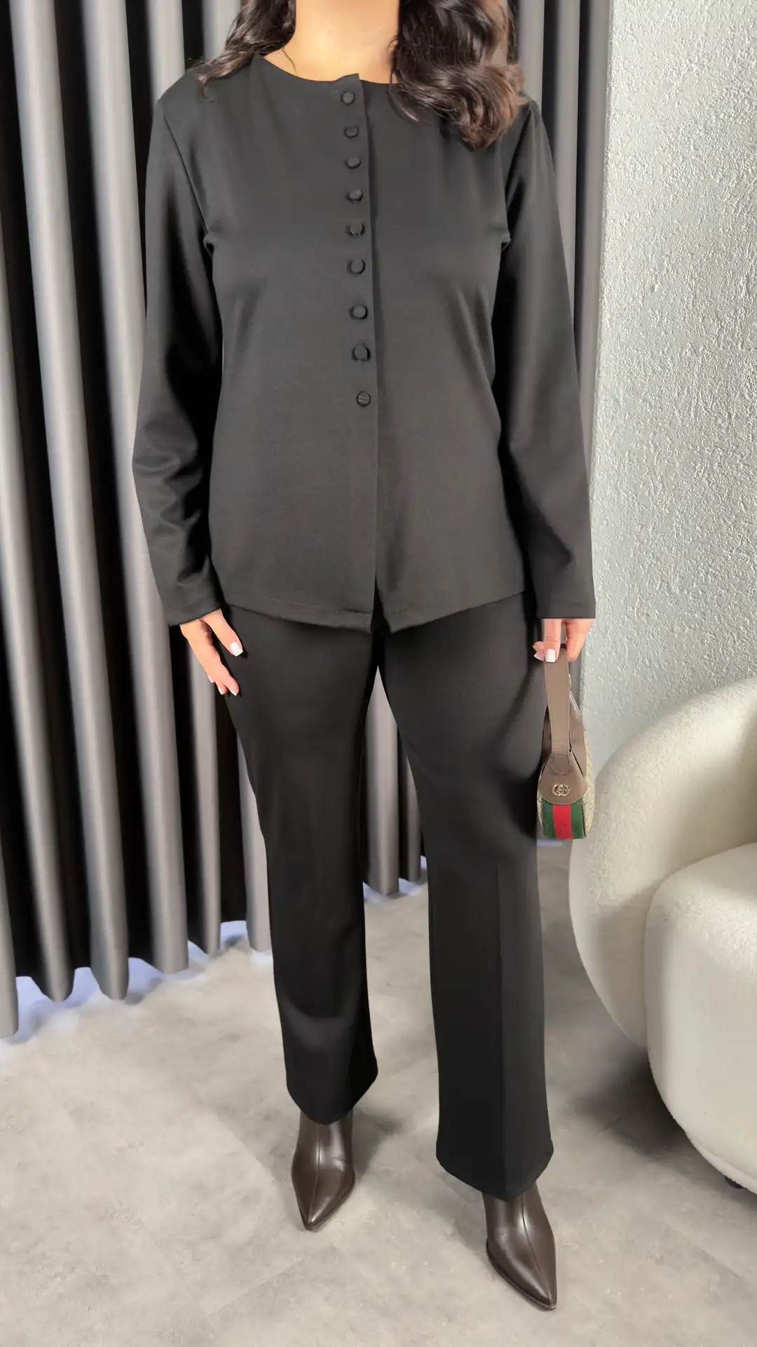 Zr Model Özel Kesim Düğmeli Takım