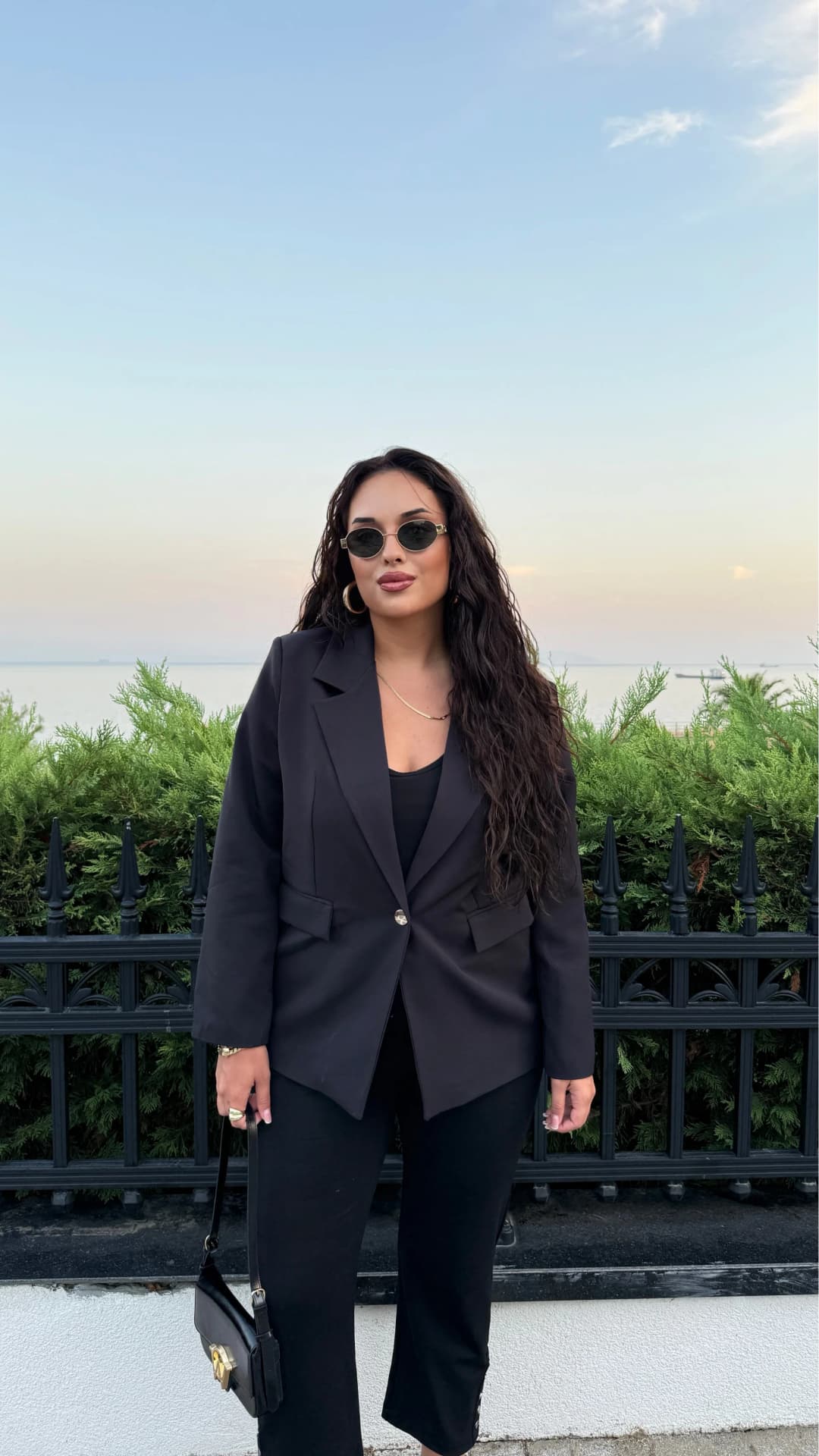 Omuzları Vatkalı Blazer Ceket