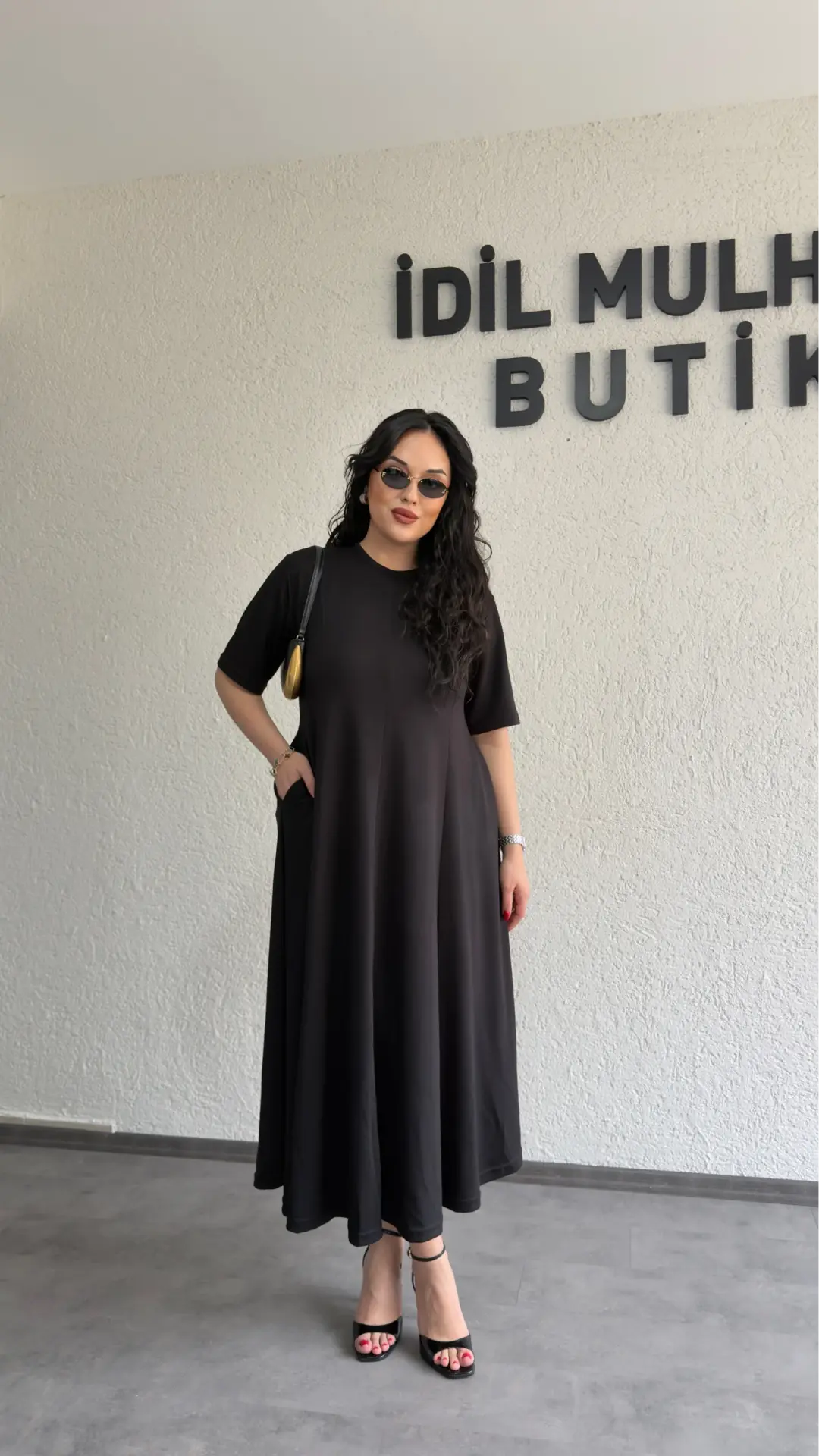 Oysh Kumaş Godeli Elbise